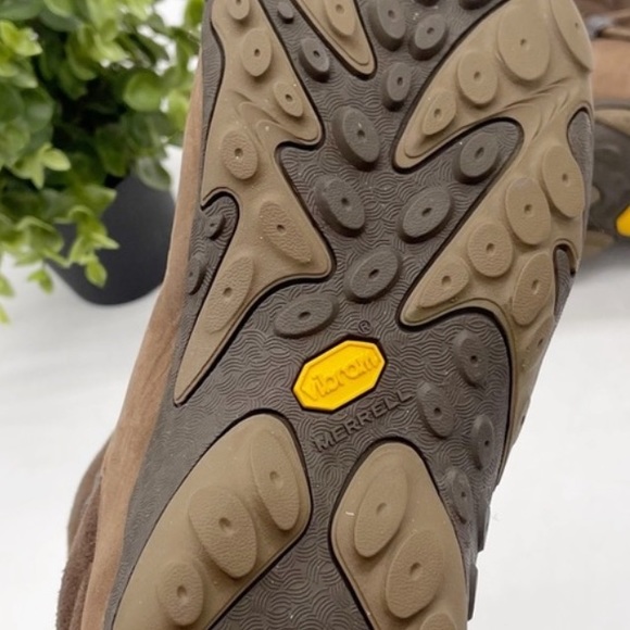 Merrell | Winter Outdoor Boots - Picture 10 of 14